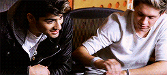 zaynmailks:  &ldquo;Zayn, would you go on a date with me?&rdquo; 