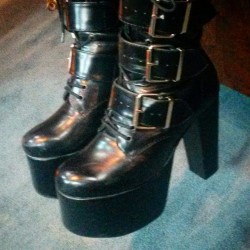 Her Menacing Boots Need To Be Cleaned&Amp;Hellip; With Your Tongue! 👅#Femdom #Mistress