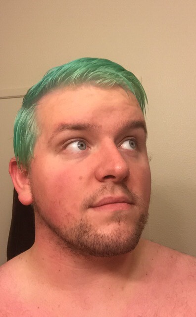 cumslutt:  I love this mint hair