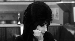 classichorrorblog:  Elvira:  Mistress Of
