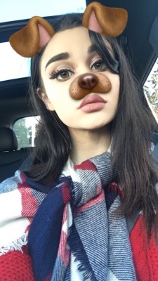 silkslut:  Two puppy selfies to remind you
