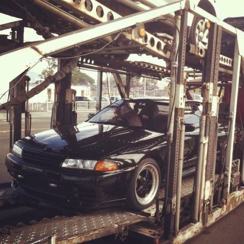 njborn95: Black R32 GT-R’s are best. 