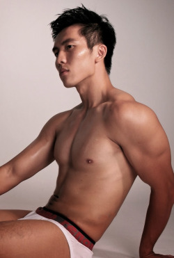 auberonbc:  For more Gorgeous Asian Men visit : http://auberonbc.tumblr.com/archive