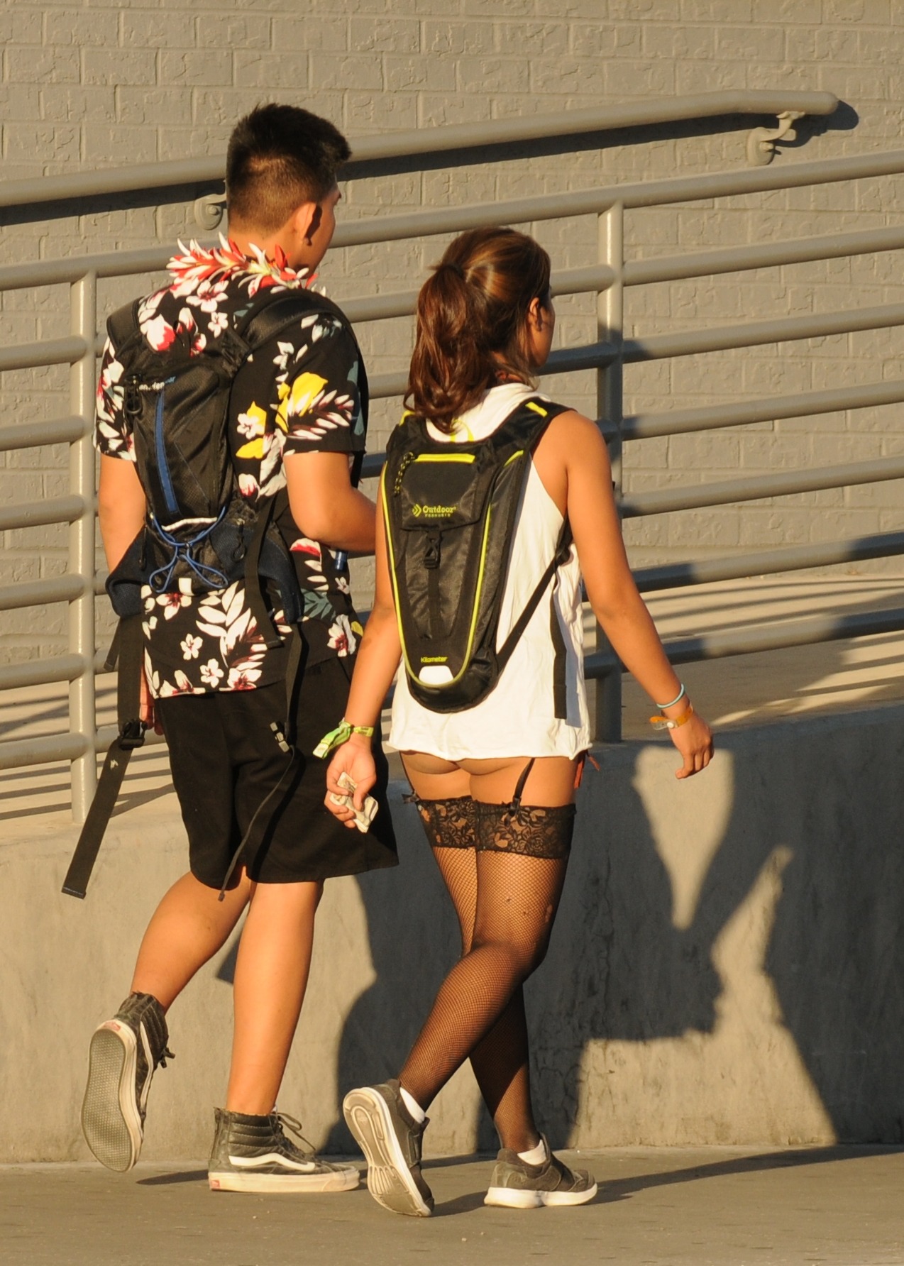 The first EDC girl from 6:30 this morning.