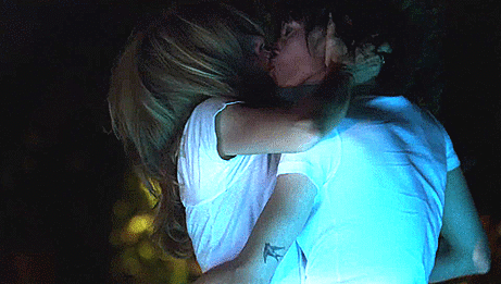 lesbiansilk:  The L Word (2006) - s03e05 - Katherine Moennig &amp; Rosanna Arquette (IMDb)