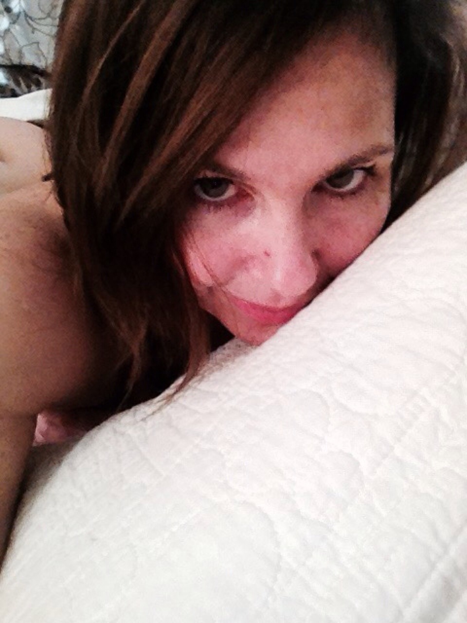 mr-violetclair71: mrs-violetclair70:  Sigh Mmm @mr-violetclair71 so hungry  Me too