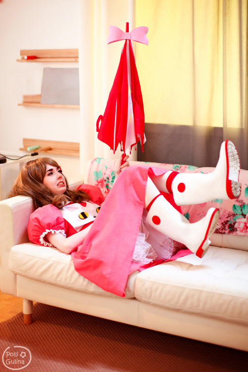 Hi! Want to share my first cosplay shoot♥ It was in Ikea,LOL, so it was very fast as wellХDDI