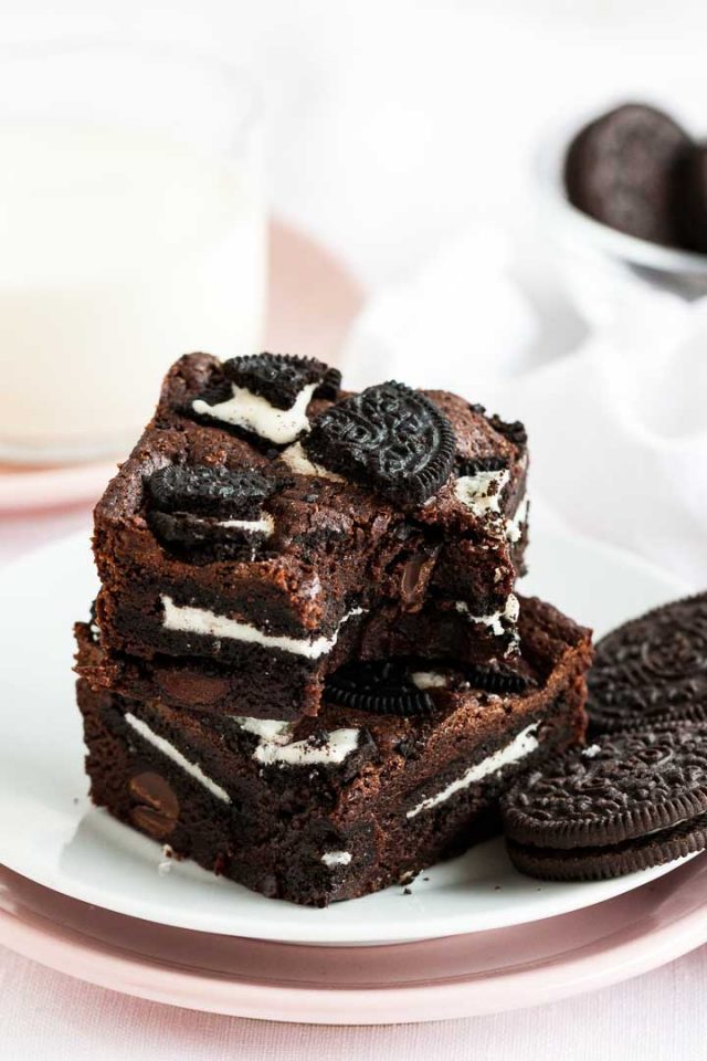 sweetoothgirl: Oreo Fudge Brownies