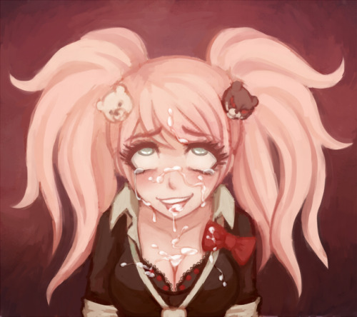 Junko Enoshima 