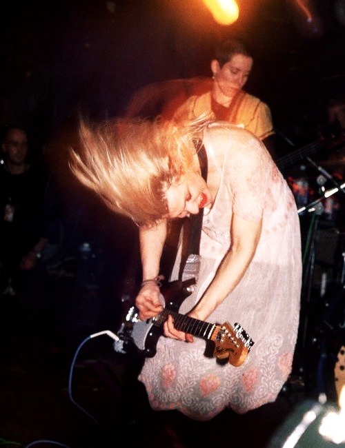 XXX dumbpeoplearehappy:    Courtney Love on stage photo