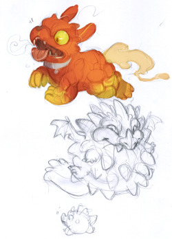 skulldog: Completely random Skylander doodles, two of my favorite little figures. Hot Dog and Popthorn.