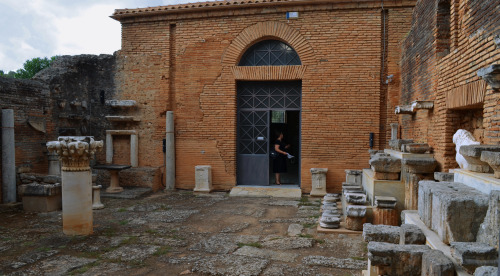 greek-museums:Archaeological Museum of Ancient Sicyon:The Sicyon Museum is housed in part of the Rom