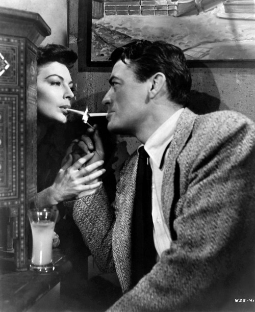 Ava Gardner, Gregory Peck / production still from Henry King’s The Snows of Kilimanjaro (1952)