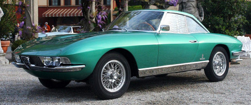 Alfa Romeo 2600 Coupé Speciale, 1963, by Pininfarina. A one-off hardtop that had previou