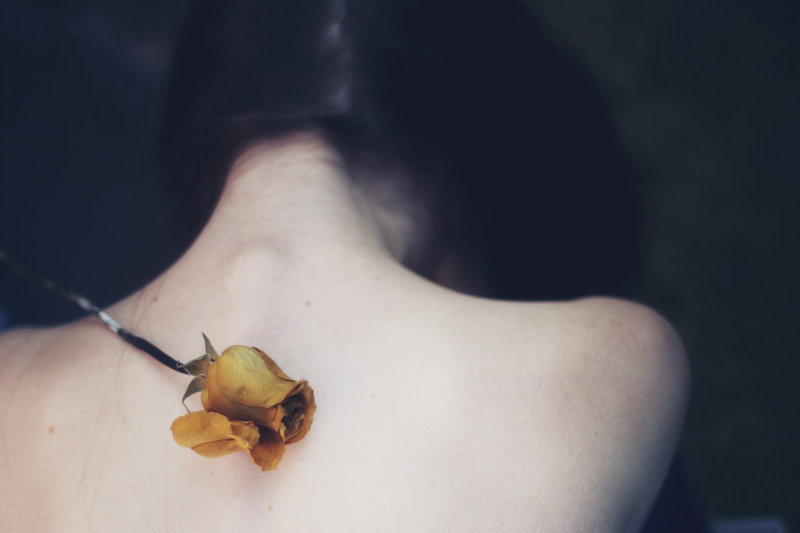 notesofautumn:so light so heavy by She-hates-mondays