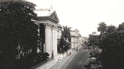 Avenida Cuscatlán-España, centro de San Salvador, 1956.