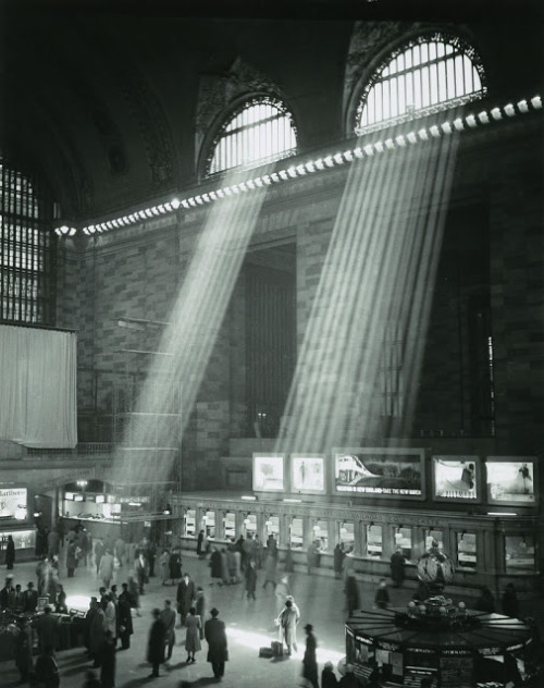 gh3ttobird:  crossconnectmag:  Photography of the Grand Central Terminal 100 Year Anniversary - New York City  One of the grandest buildings in New York City, the Grand Central  Terminal is as relevant today as it was when it first opened back in the
