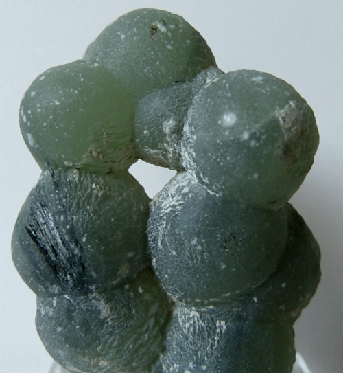 rockon-ro:PREHNITE (Calcium Aluminum Silicate) from Kayes Region, Mali, Africa. Translucent apple-gr