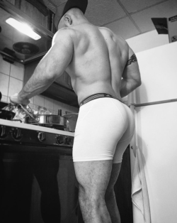 manrumpsxxx:  Follow Me For The Sexiest Rumps On Tumblr