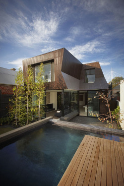 livingpursuit:  Enclave House | Source