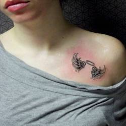 pequenostatuajes:  Pequeño tatuaje de dos