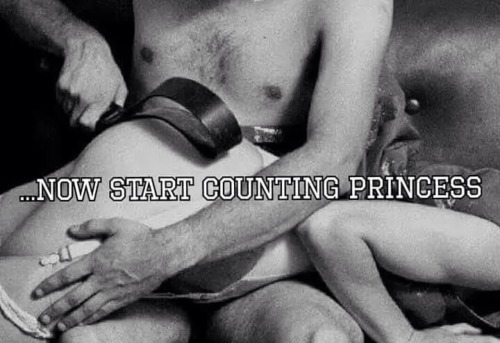 misterem:  ladyjssecrets:  Yes Daddy..1….2….  Good girl. 