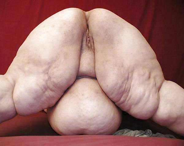 ILIKEHERANDHERTOO