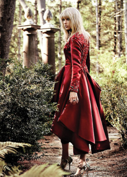 allthesweetness:   Taylor Swift | InStyle USA  