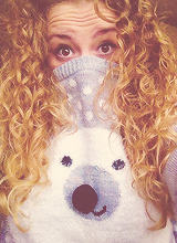 To vote for carriehopefletcher, text ’TEAMHOPEFULS’ to 70050! :D