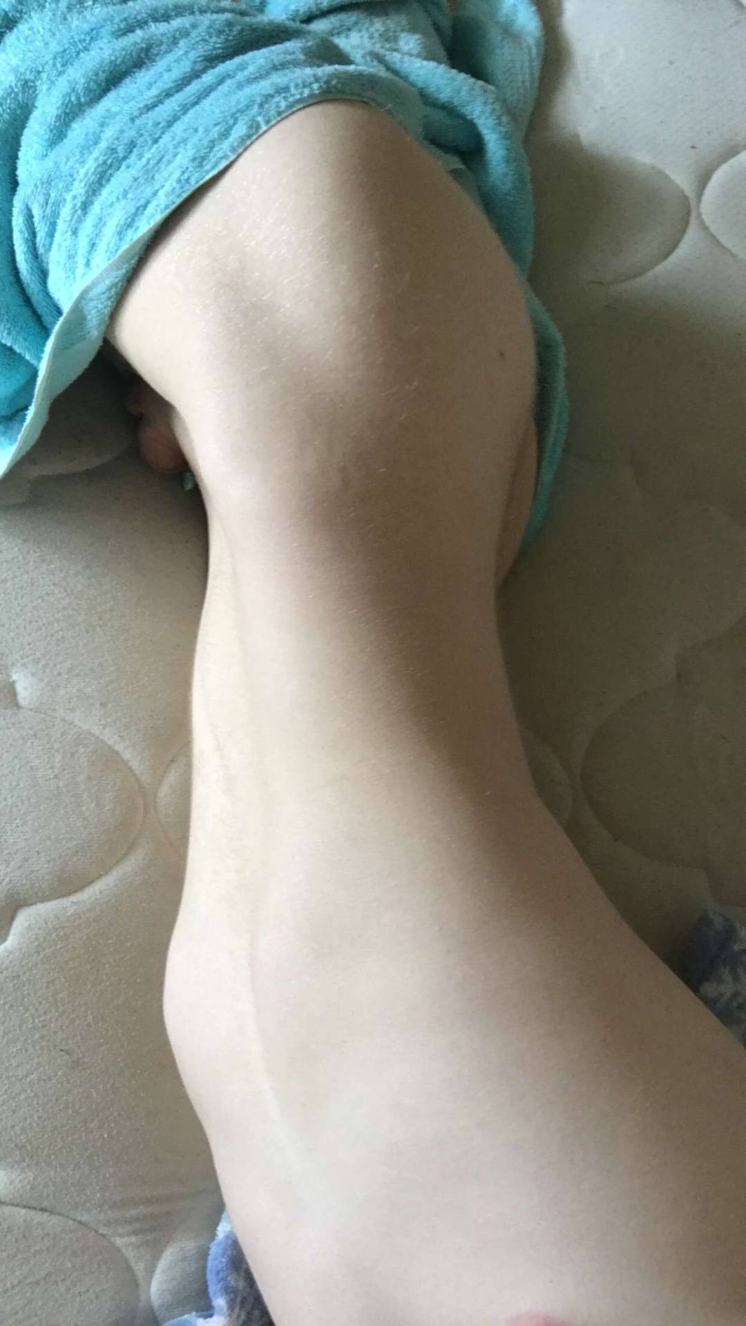 tall-n-skinnyguy:  Gotta be artsy