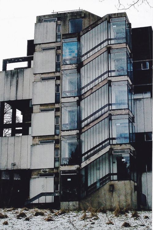 shefeld: psalter lane art college, c block (1970) demolished 2010 photographs / feb 2010