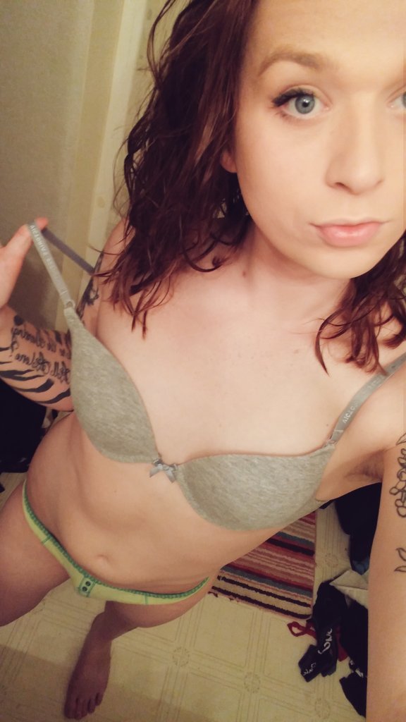 imthefuckingempress:  I will post some nudes though…