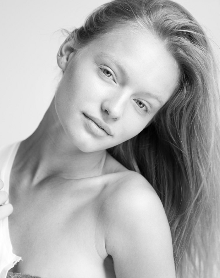 Isabella farrell model