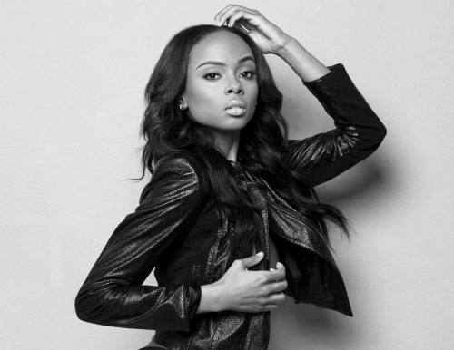 chaesworld:  chaechambers:  Photographer: Edwin Watson  Be sure to follow my blog with all of my portfolio images. Also, feel free to follow me on Instagram @chaes.world
