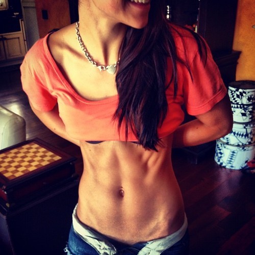 hot-fitbabes:  Make it happen else destroy your life: 15 simple steps to a flat stomach.