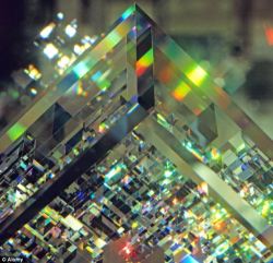 spaceplasma:  What Makes Diamond Sparkle?  Light normally travels at 186,000 miles per second, but diamond is so dense that it slows light to less than half that speed. It also, of course, refracts light into all the colors of the rainbow. What else does