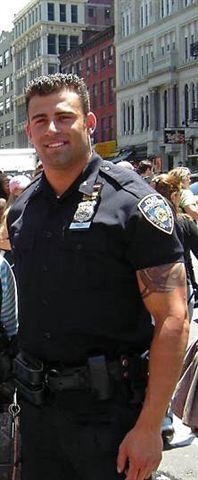 policecorps:  gaybicops:Sexy hunk NYPD produces a lot of hot cops.