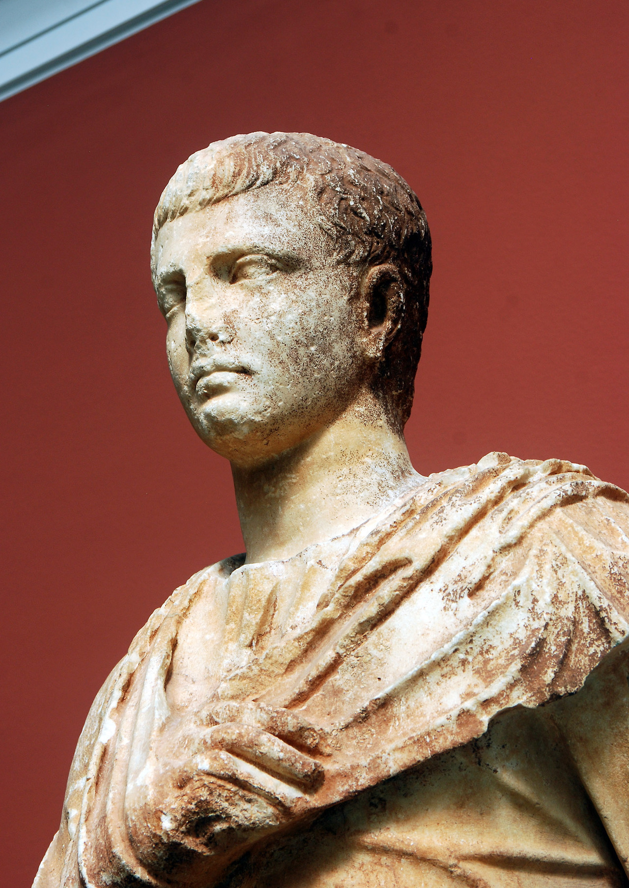 art4gays:  myglyptothek: Statue of a young man in cloak. From sanctuary of Asklepios