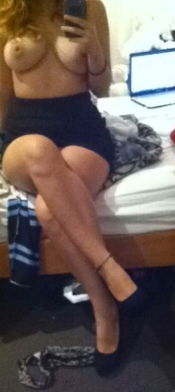 Hot Dorm Girls