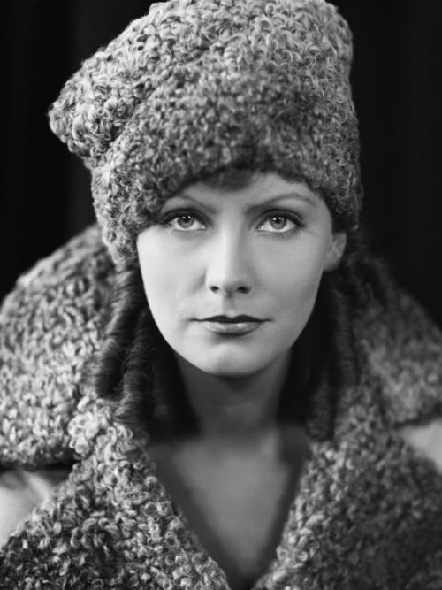 Greta Garbo photographed by George Hurrell for... - Eclectic Vibes