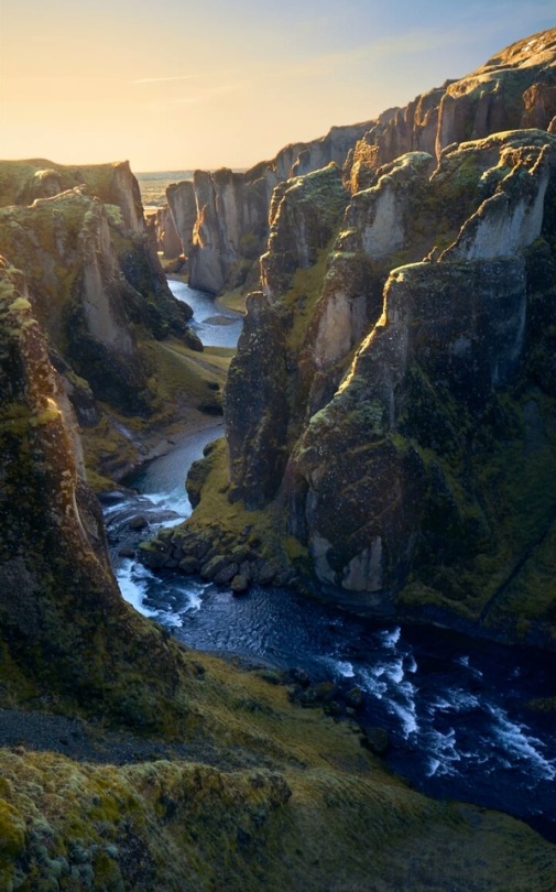 landscape-lunacy:  Iceland - by Angel Sosa 