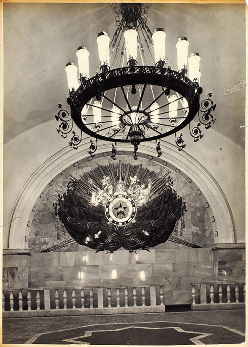 sovietpostcards:Moscow Metro celebrates its 85th birthday today! It was open on May 15, 1935. Here’s some art you can see undeground, or could in the 1940s.