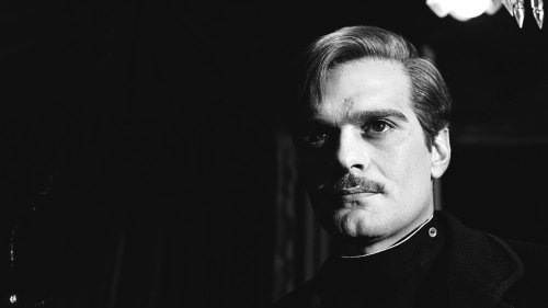 blockmagazine-deactivated201601: Portrait of Omar Sharif for Doctor Zhivago directed by David Lean, 