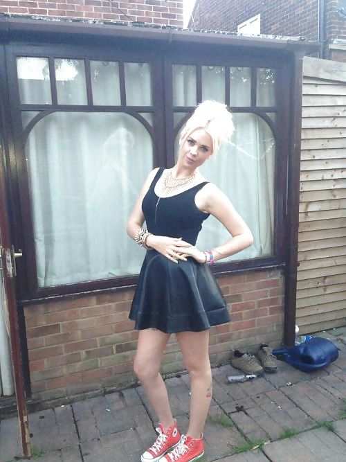 Gorgeous girl from Bicester  looking for chat buddies.  more slappers at http://www.slappercams.com/