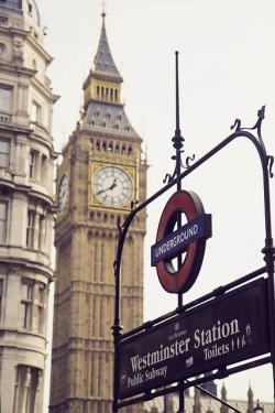 wolverxne:  Big Ben and the underground -