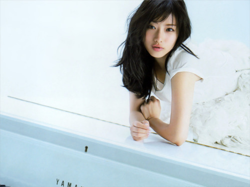 licoricewall:石原さとみ (Satomi Ishihara): VoCE - Aug 2014