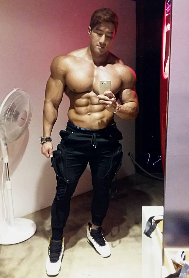 Hwang  Chul Soon