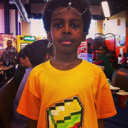 Amin and his “butter” shirt. #family #thejrz #party #instapic