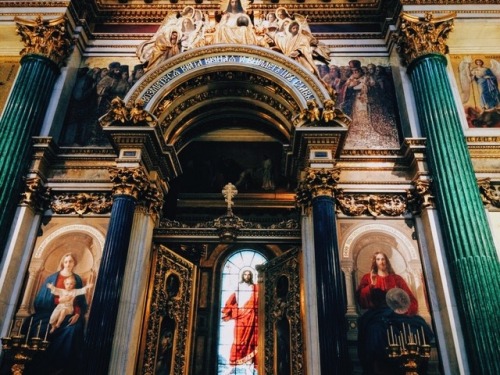azurepassport:  St. Isaac’s Cathedral, St. Petersburg, Russia