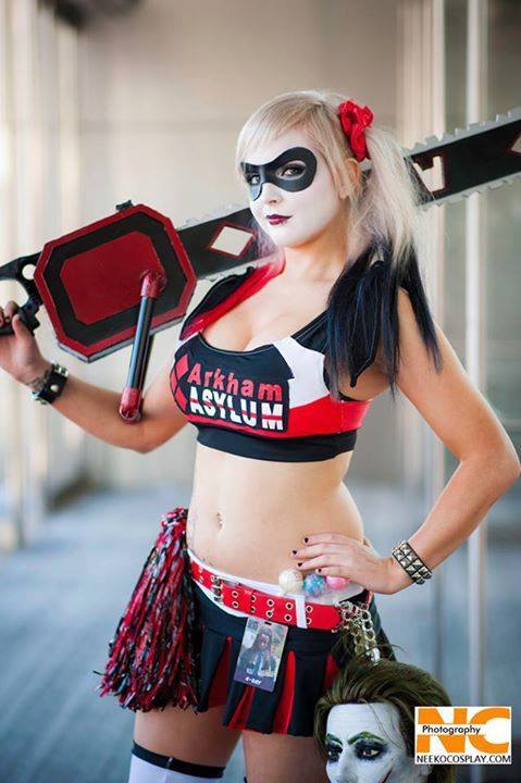 sharemycosplay:  An awesome #HarleyQuinn / Lollipop Chainsaw mashup from #NYCC2015.